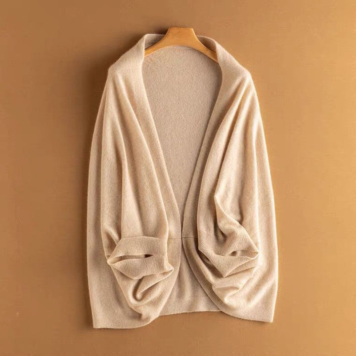 Scialle morbido e caldo per donna, accessorio moda ideale per l'inverno.