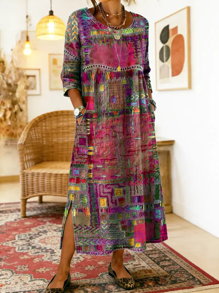 Abito midi donna estivo stampa patchwork geometrica. Spacchi laterali per comfort e stile. Eleganza casual.