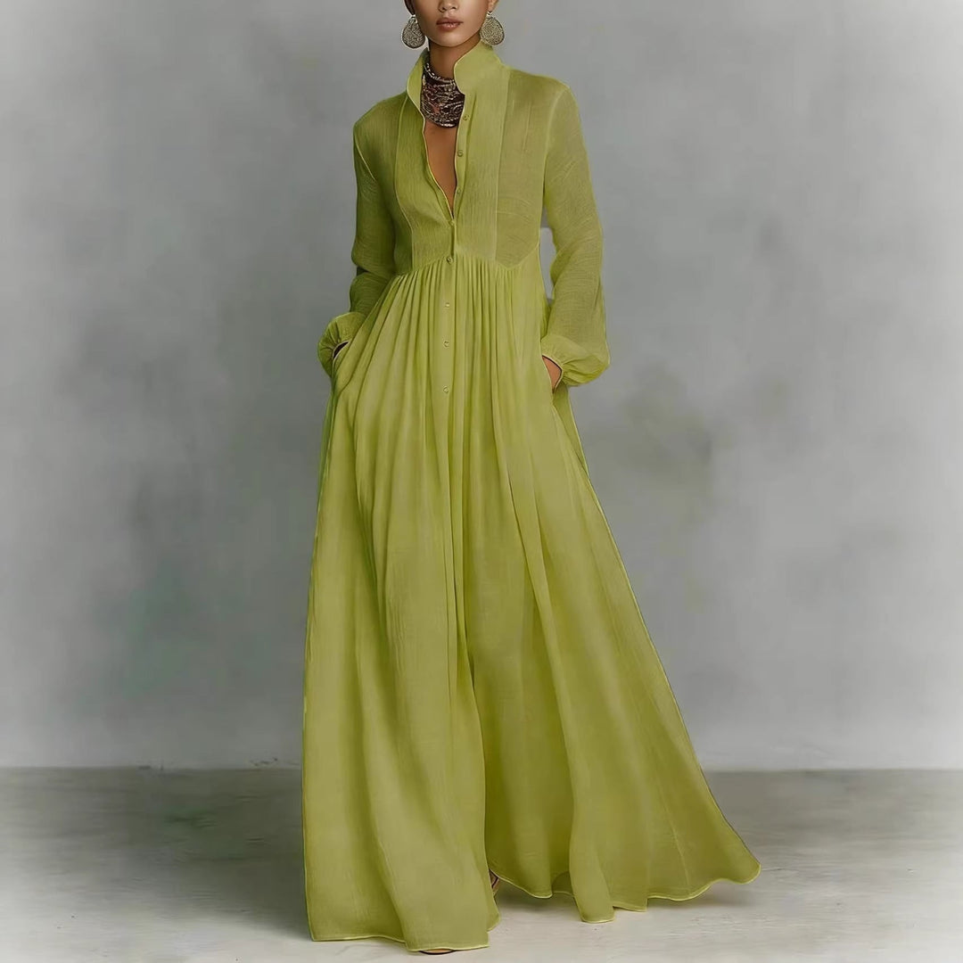 Abito da cerimonia donna con manica lunga e plissettato, ideale per un look elegante e formale.