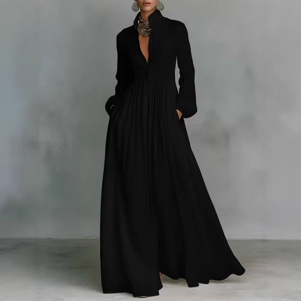 Abito donna lungo plissettato manica lunga, moda autunno, per look da sera e cerimonie eleganti.