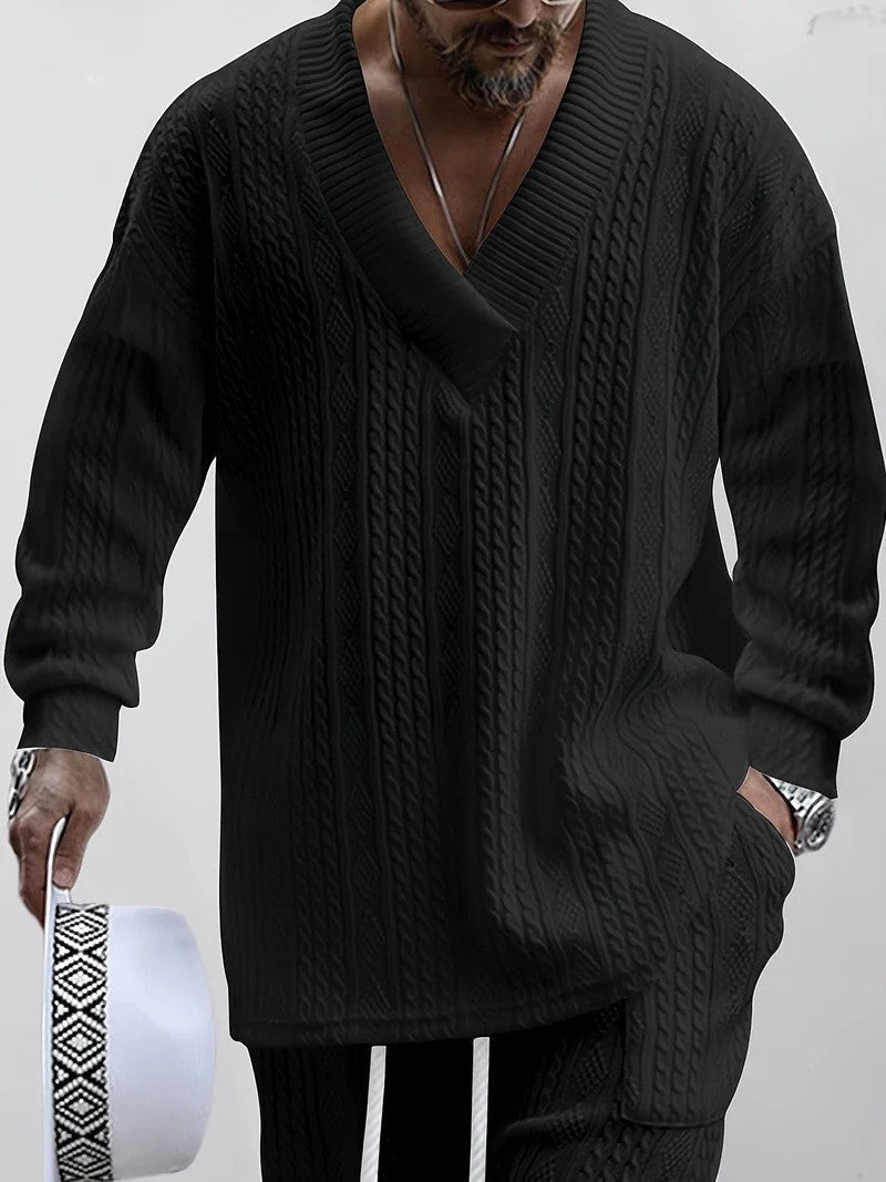 Comodo set maglia donna in stile loungewear. Completo autunnale casual con pullover e shorts per il relax.