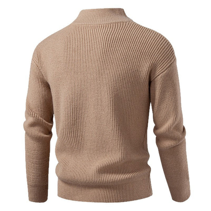 Cardigan uomo slim fit per primavera, con cerniera. Maglione leggero, casual elegante per outfit maschili.