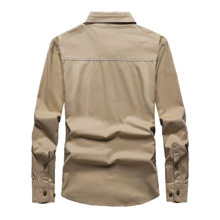 Camicia cargo uomo dal taglio comodo, per un look maschile rilassato e pratico ogni giorno.