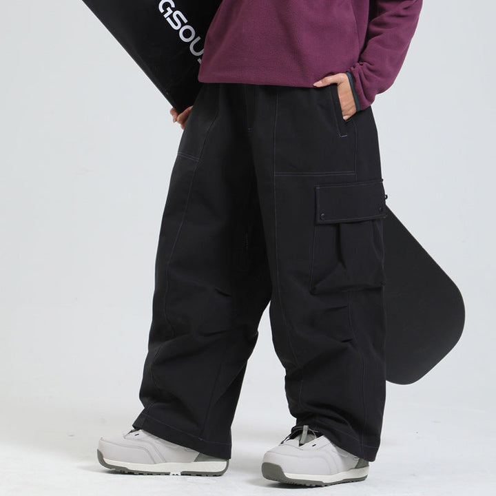 Versatili pantaloni invernali unisex per sci e snowboard, con vestibilità ampia e protezione dagli elementi.