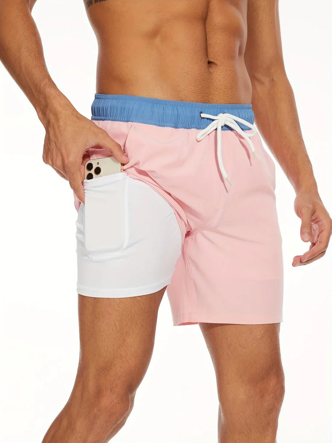 Costume bagno uomo shorts blu scuro, perfetti per spiaggia e piscina. Tessuto ad asciugatura rapida per l'estate.