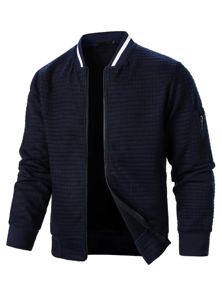 Stile casual elegante: giacca uomo a cerniera, ideale per primavera.