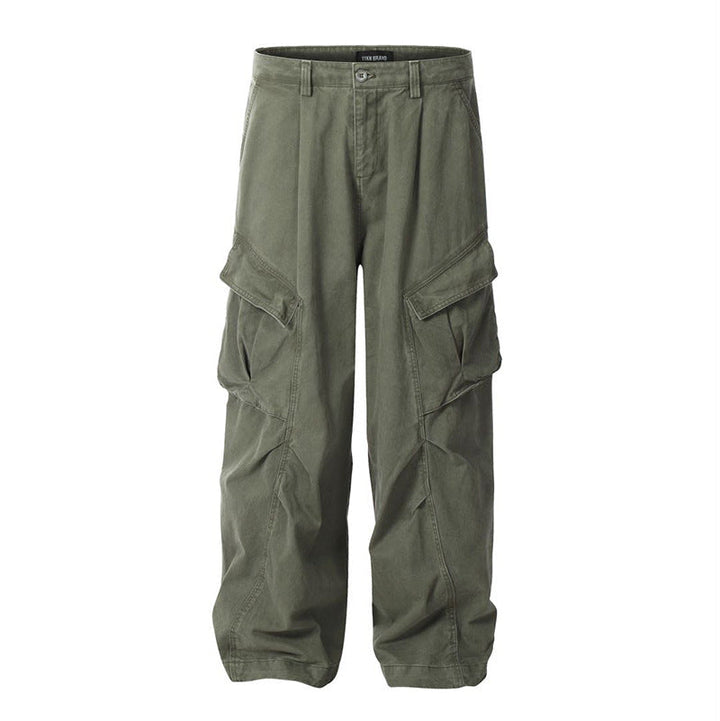 Pantaloni uomo a gamba larga stile cargo utility, vestibilità dritta. Essenziali per outfit casual e streetwear moderni.