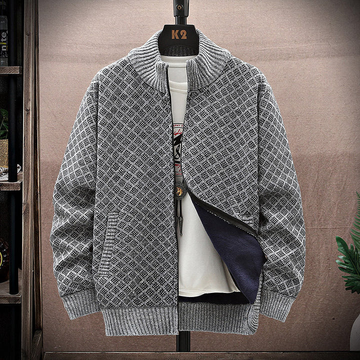 Maglione uomo con zip per comfort e stile, design elegante a maniche lunghe.