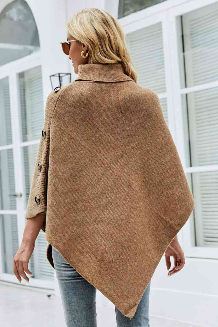 Poncho donna chic con collo alto, stile versatile per abbigliamento moda autunno/inverno.