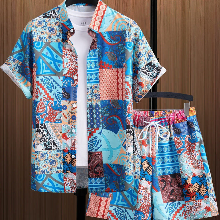 Moda estiva uomo: completo casual con camicia hawaiana floreale e pantaloncini per un outfit fresco e alla moda.