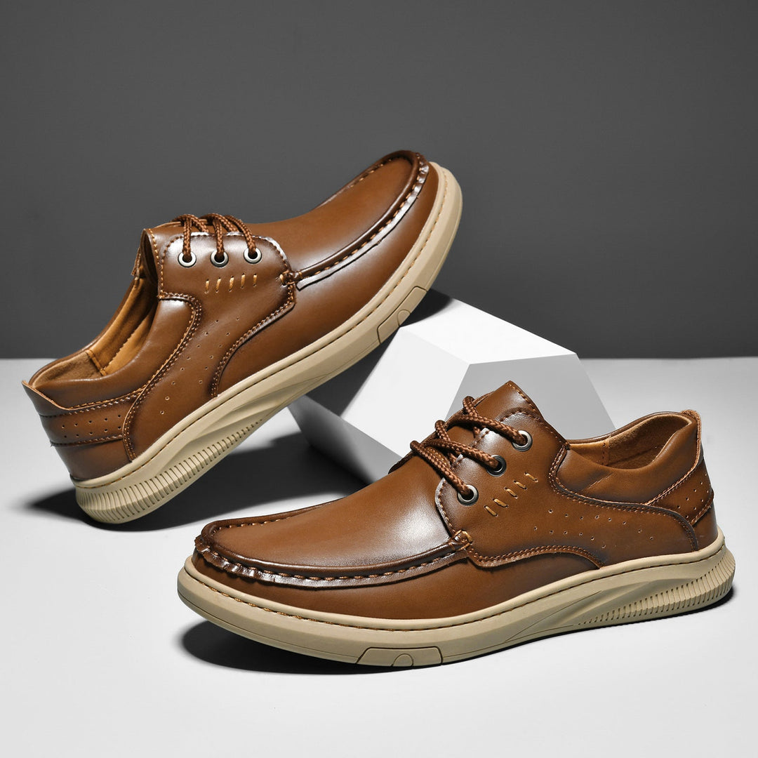 Mocassini uomo casual per primavera estate, scarpe traspiranti a punta tonda per ogni outfit.