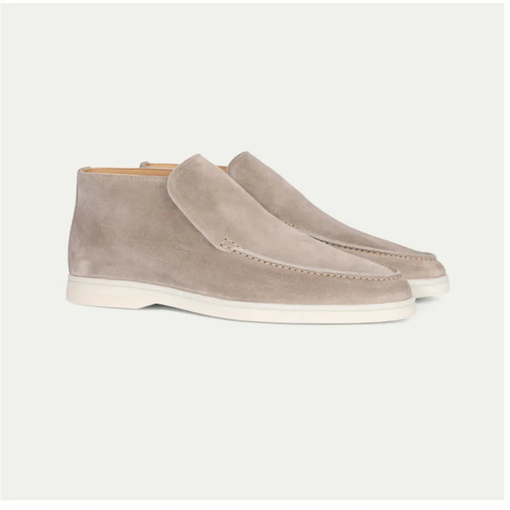 Loafers uomo taglie grandi, scarpe slip-on con punta tonda, design classico per comfort e moda uomo.