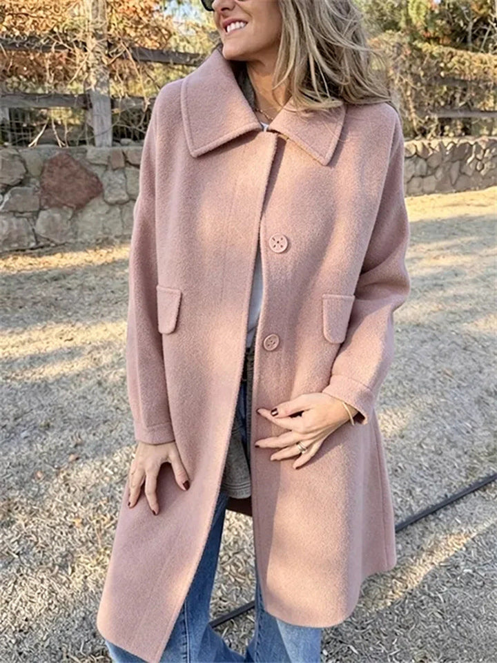 Giacca donna autunno inverno in lana monopetto. Capospalla caldo e di tendenza, stile classico e moderno.