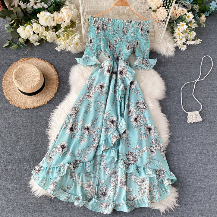 Abito midi estivo con spalle scoperte e volant, per un look fresco e alla moda in ogni occasione.