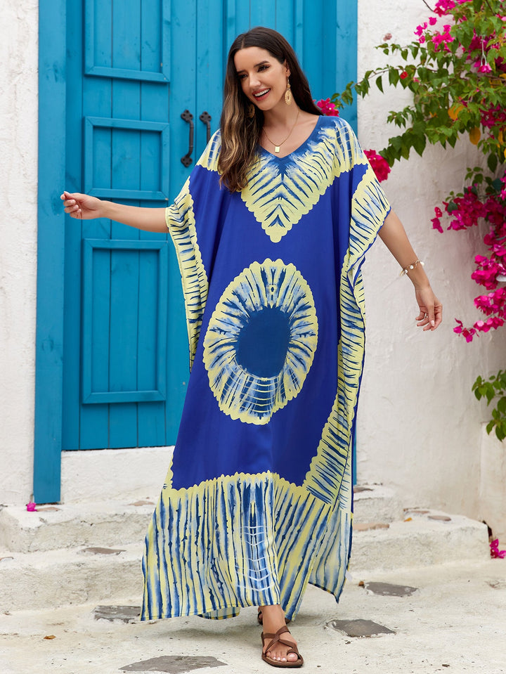 Abito estivo lungo e leggero per donna, stampa astratta, scollo a V, stile moderno.