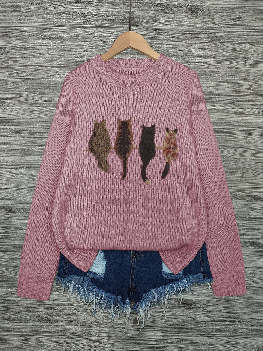 Maglione viola oversize, gatti. Donna, maglia calda invernale, girocollo confortevole.