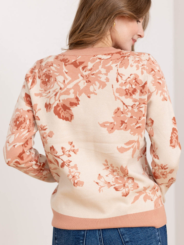 Elegante maglione donna jacquard floreale beige, taglio boxy per un comfort eccezionale e stile versatile.