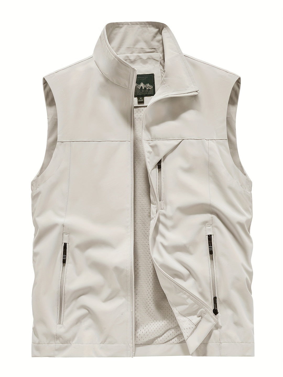Gilet uomo versatile per sport e tempo libero. Leggero, traspirante, offre libertà di movimento e comfort.