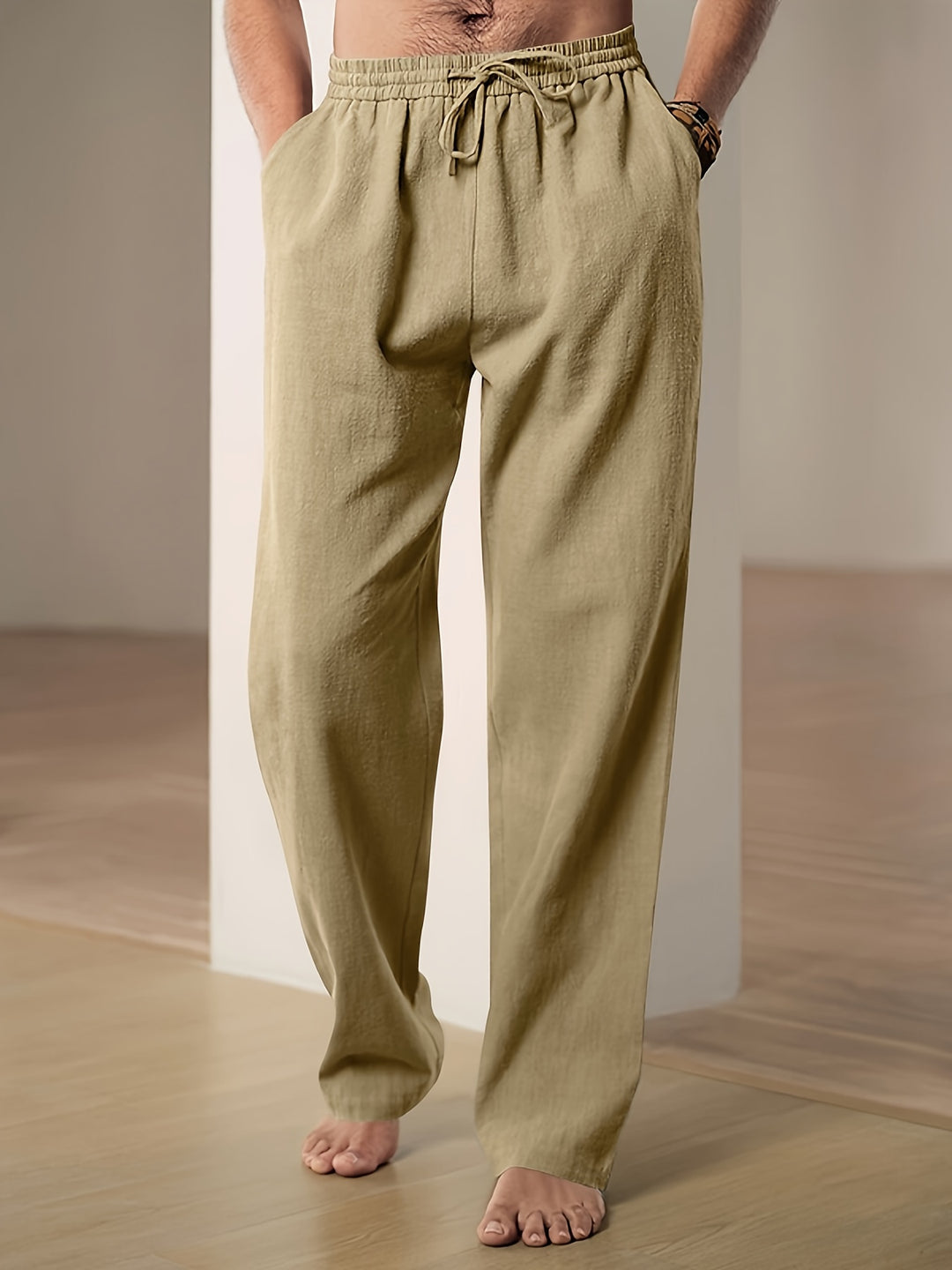 Pantaloni estivi uomo tinta unita, taglio rilassato, ideali per vacanze, spiaggia e look casual.
