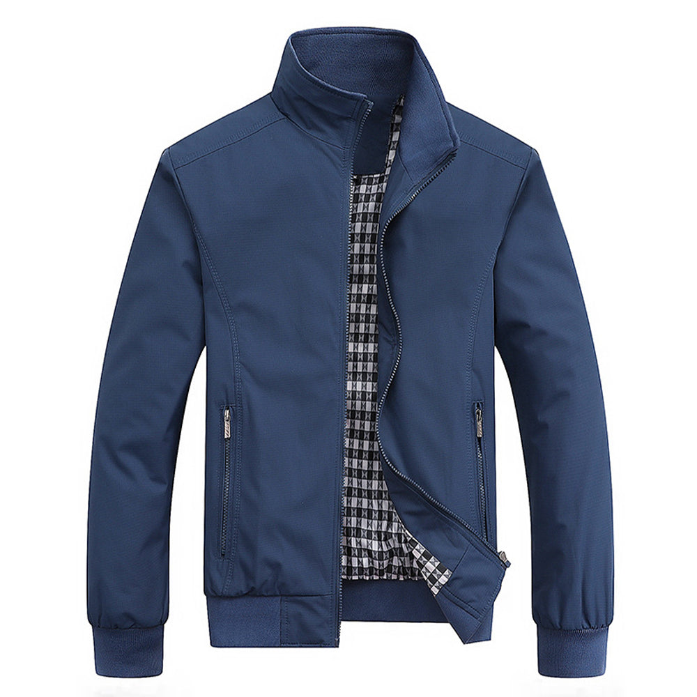 Giacca uomo impermeabile e antivento, perfetta per abbigliamento casual o elegante. Disponibile anche in taglie forti.