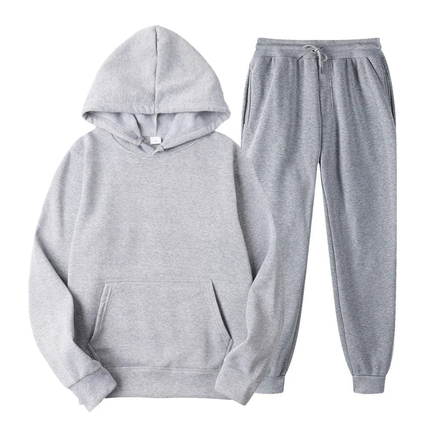 Felpa con cappuccio uomo del completo jogging, design moderno e confortevole per look streetwear.