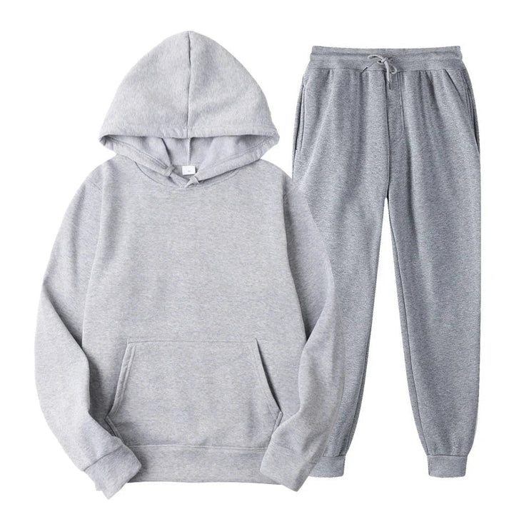 Felpa con cappuccio uomo del completo jogging, design moderno e confortevole per look streetwear.