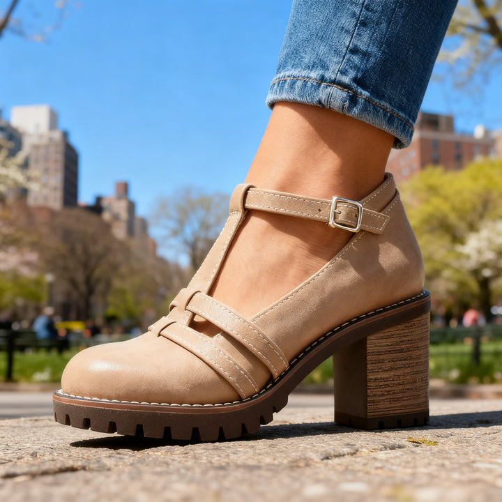 Mocassini donna classici T-strap, scarpe eleganti e comode con stile retro per moda femminile.