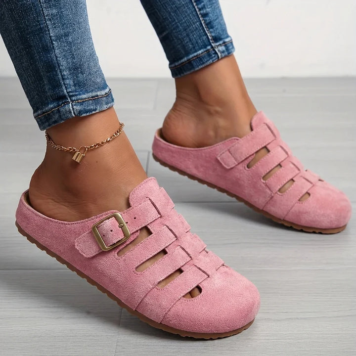 Mules donna casual, zoccoli slip-on con fibbia, design moderno per moda e praticità estiva.
