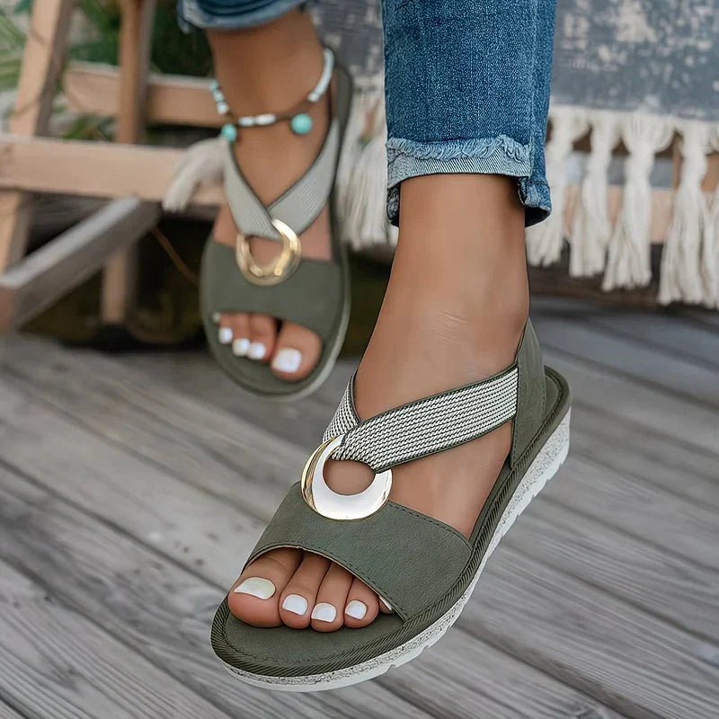 Sandali casual donna ortopedici con cinturino regolabile per passeggio e comfort duraturo.
