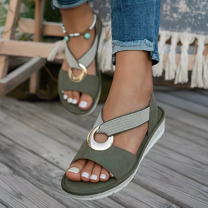 Sandali casual donna ortopedici con cinturino regolabile per passeggio e comfort duraturo.
