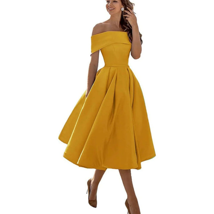 Vestito donna midi con spalle scoperte, per un tocco di classe in ogni evento speciale.