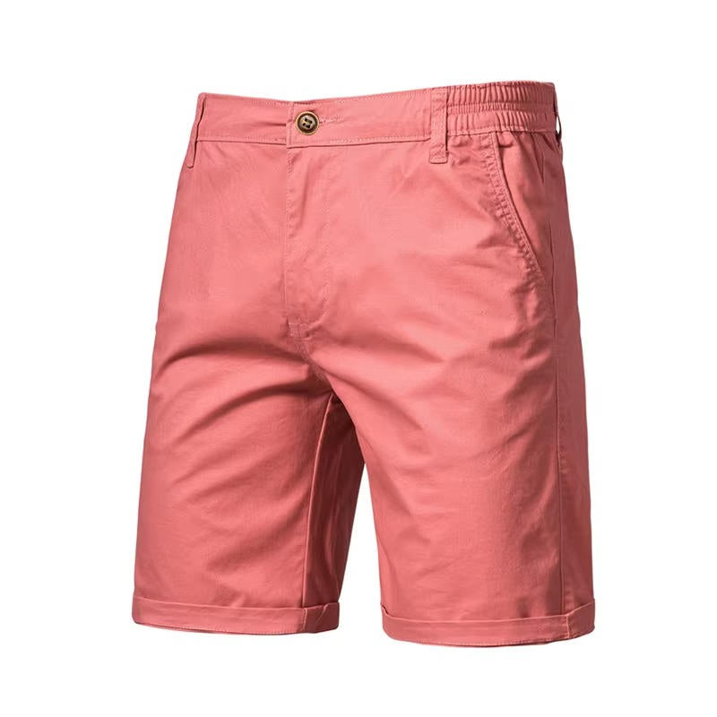 Pantaloncini uomo alla moda, comodi e versatili, con tasche laterali e bottone. Essenziali per l'estate.