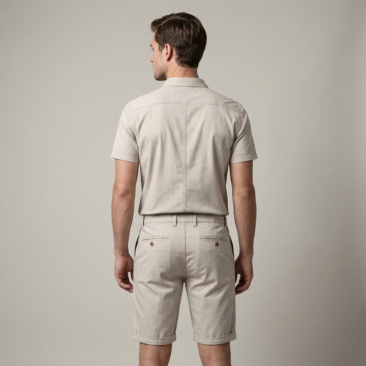 Pantaloncini uomo casual e comodi per l'estate, con tasche laterali. Perfetti per il giorno e relax.