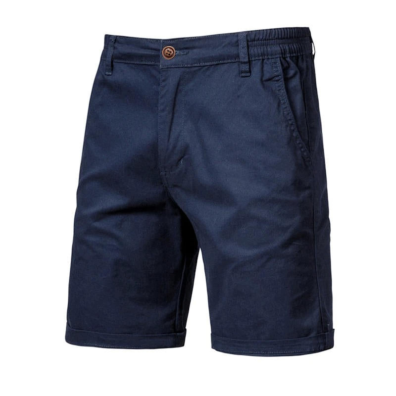 Pantaloncini uomo casual, comodi, con tasche laterali e chiusura a bottone. Perfetti per l'estate.