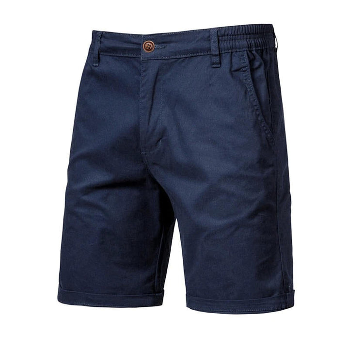 Pantaloncini uomo casual, comodi, con tasche laterali e chiusura a bottone. Perfetti per l'estate.