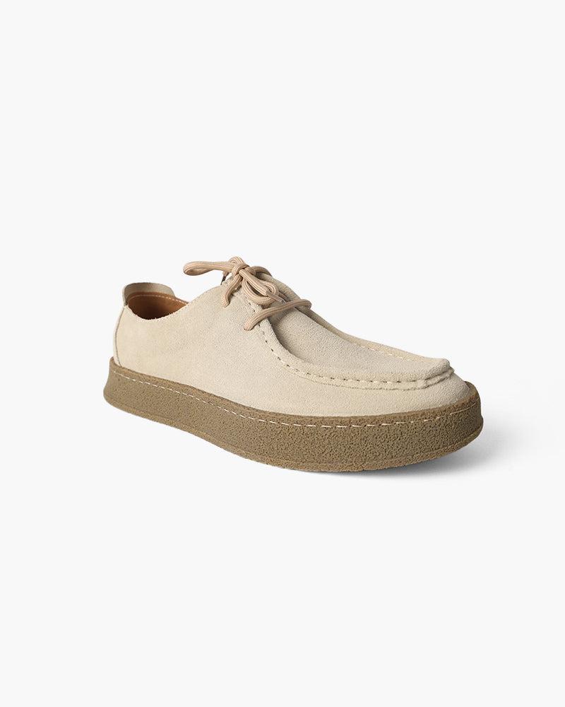 Scarpe uomo casual: mocassini con suola crepe per un comfort superiore, stile classico moc-toe.