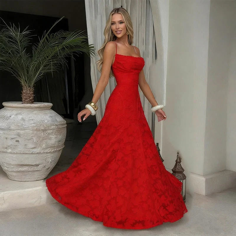 Elegante abito da sera lungo per donna, scollo a cuore, ideale per eventi formali e gala.