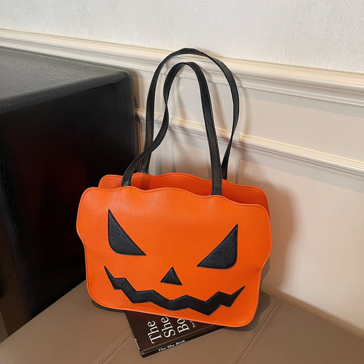 Accessorio spettrale: borsa a tracolla donna Halloween con zucca Jack-O'-Lantern intagliata, perfetta per feste.