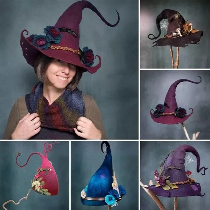 Accessorio per Halloween: cappello da strega in feltro nero, decorato con fiore misterioso e ragnatela.