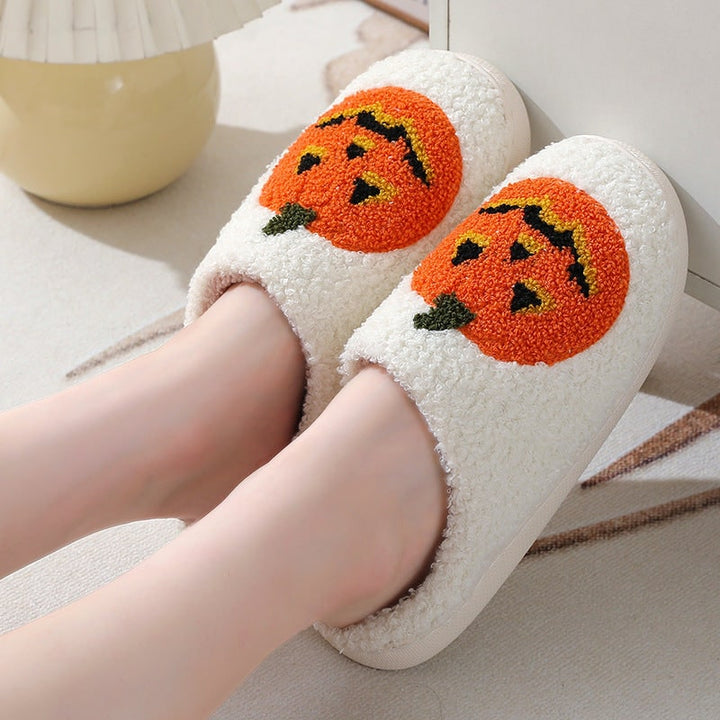 Pantofole Halloween slip-on unisex, con zucca e supporto arco, perfette per comfort e relax a casa.