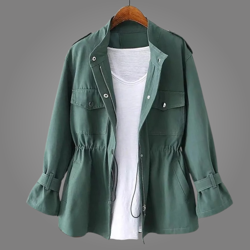 Trench da donna impermeabile, capo versatile per primavera e autunno. Stile classico con bottoni per ogni occasione.