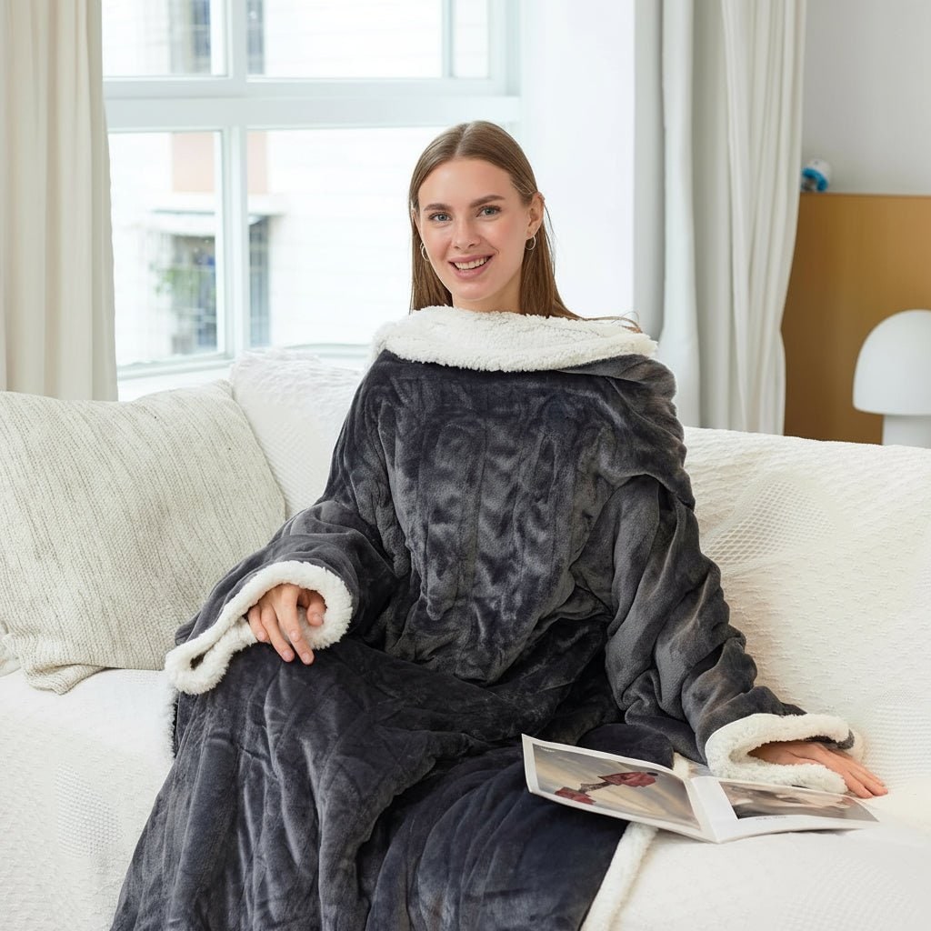 Coperta riscaldata indossabile unisex grigia con maniche, comoda per relax in casa in inverno.