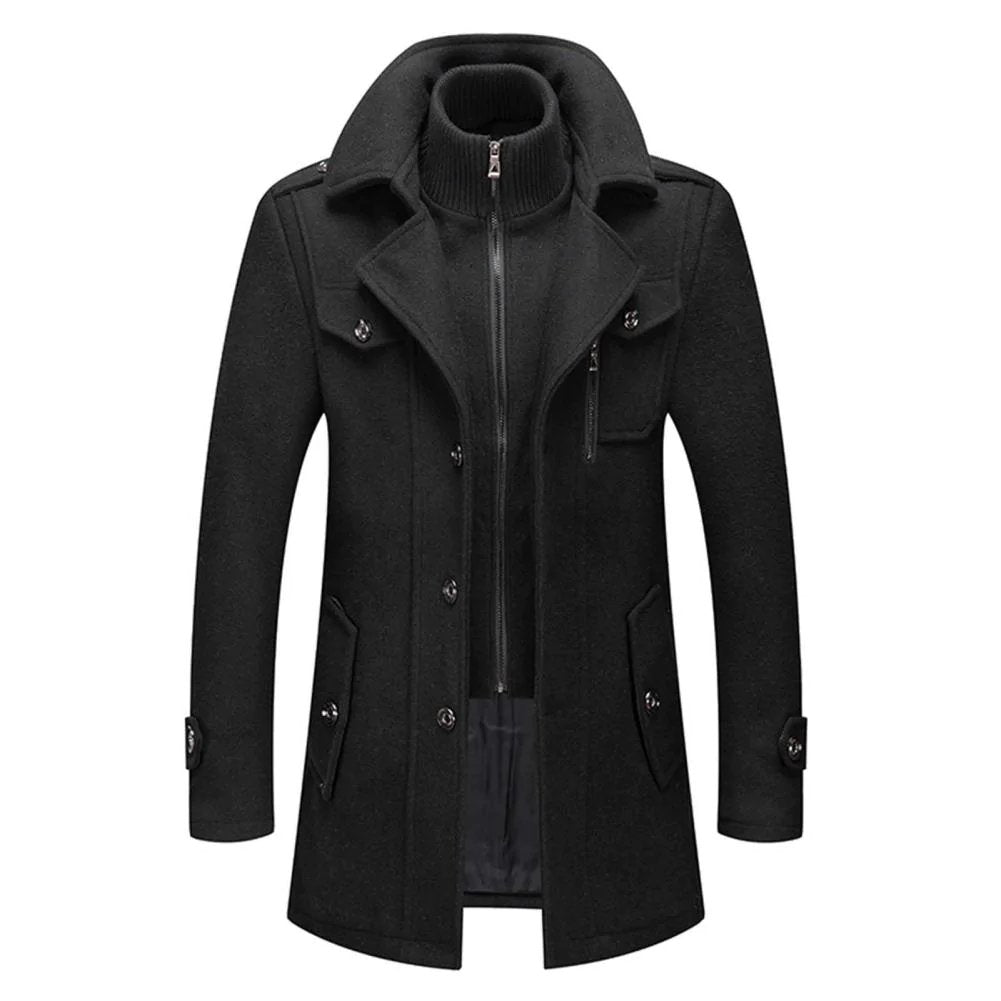 Cappotto invernale uomo monopetto elegante, perfetto per affrontare il freddo con stile classico.