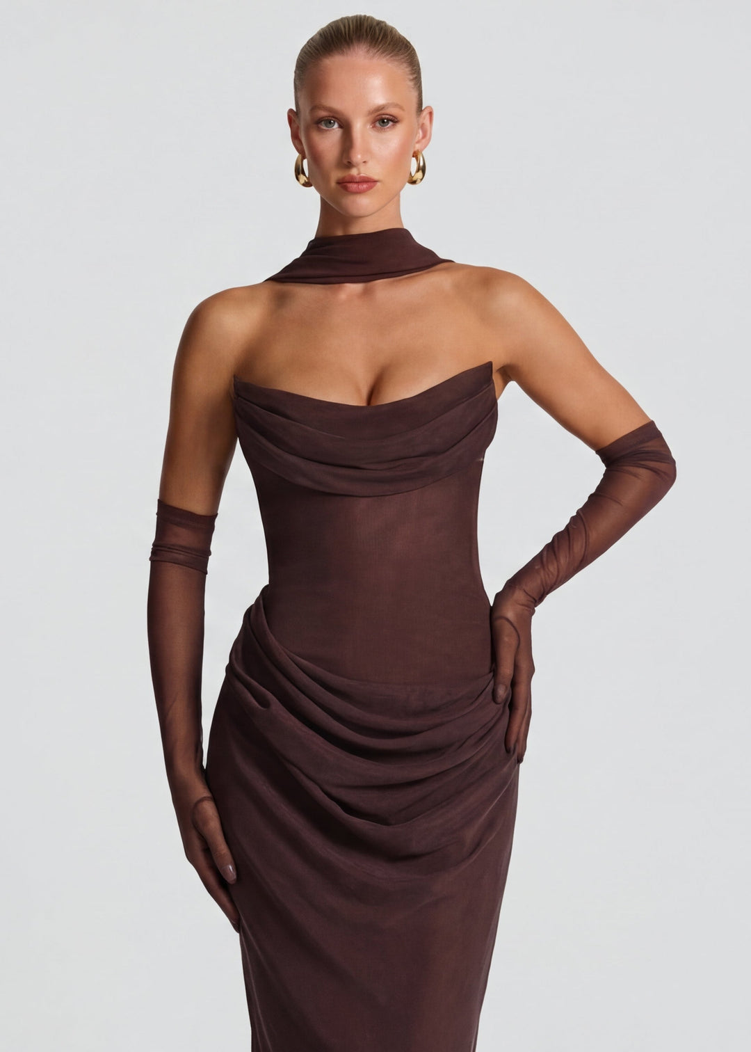 Maxi abito donna drappeggiato, colore blu notte, perfetto per sera o cerimonia. Vestito lungo elegante e alla moda.