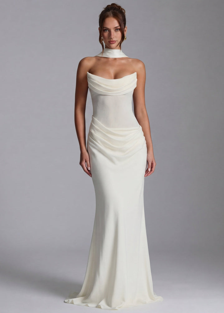 Vestito lungo donna drappeggiato, nero, ideale per gala e serate. Maxi abito elegante e alla moda per occasioni formali.