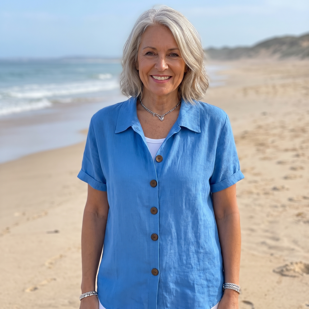 Camicetta casual donna in poliestere, top versatile a maniche corte con bottoni.