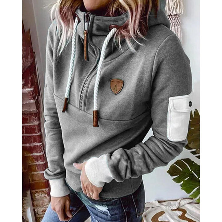 Felpa donna, hoodie con cappuccio morbida e versatile. Abbigliamento femminile casual per comfort e stile quotidiano.