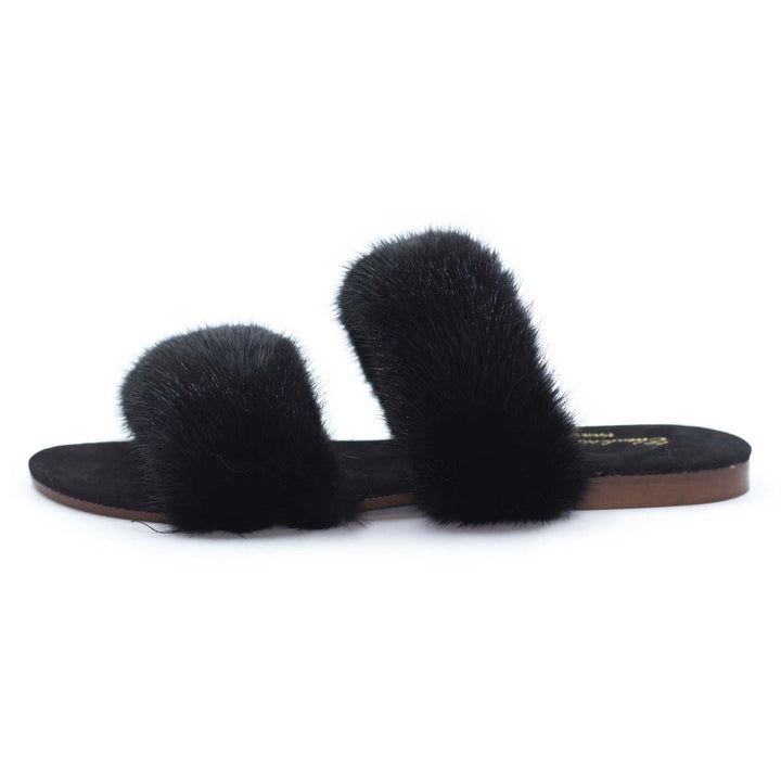 Ciabatte nere donna Ibiza, stile distintivo e comfort impareggiabile per la tua estate alla moda.