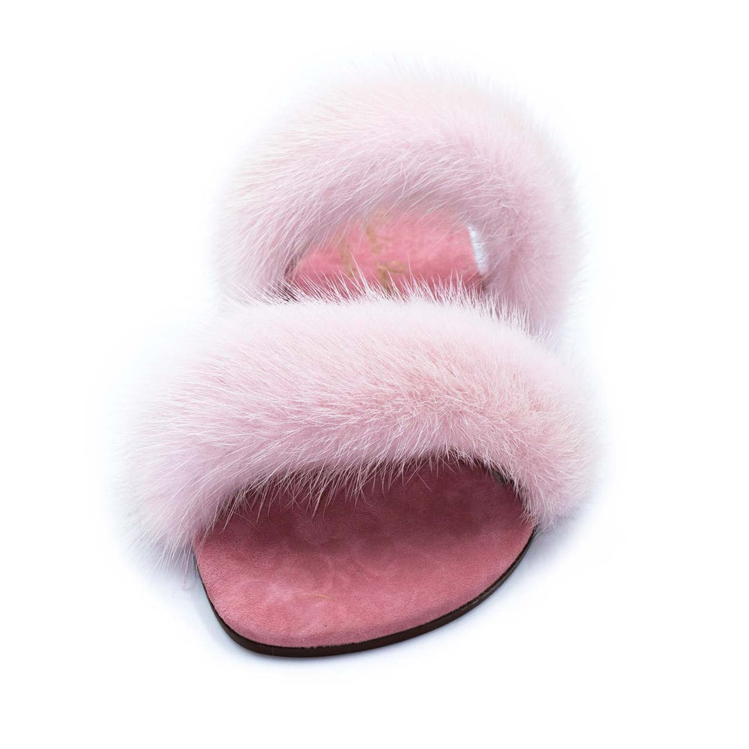 Pantofole rosa in visone per donna, calde e morbide, un accessorio di moda indispensabile per il tuo relax.