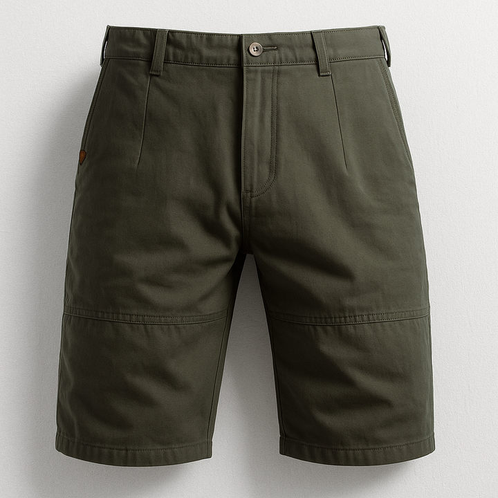 Bermuda chino estivi da uomo per vacanze e weekend. Stile casual-elegante con gamba dritta e tasche.